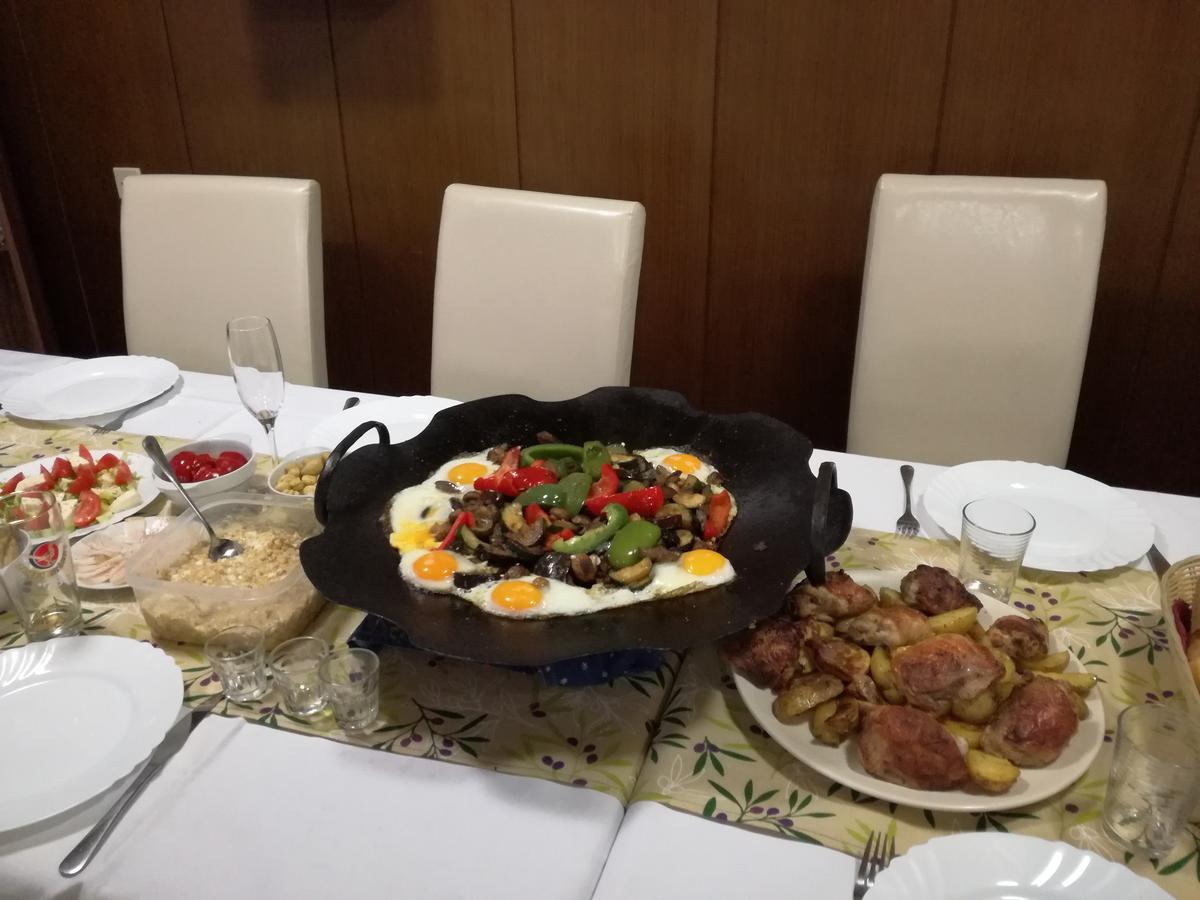 Hotel Tatrania Стара-Лесна Экстерьер фото
